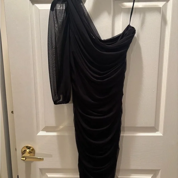 BCBGeneration | Dresses | Bcbgeneration Black Oneshoulder Bodycon Dress Cocktail | Poshmark BCBGeneration | Dresses | Bcbgeneration Black Oneshoulder Bodycon Dress Cocktail | Poshmark